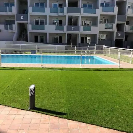 Modern Apartment *