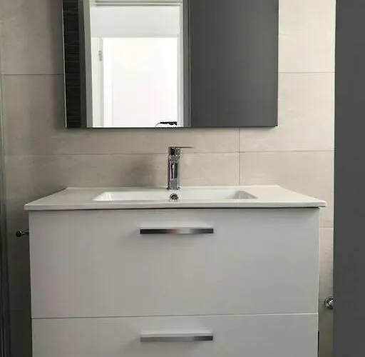 Modern דירה